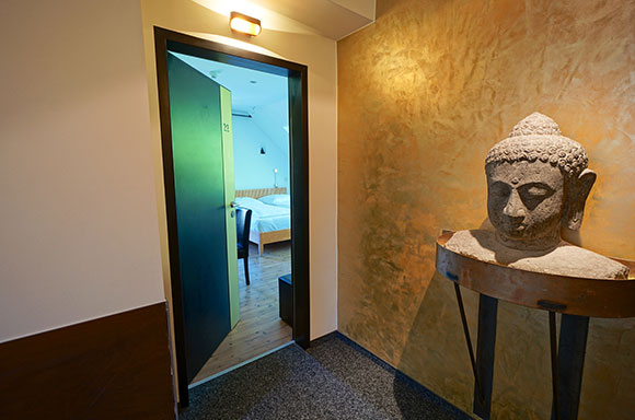 budha statue